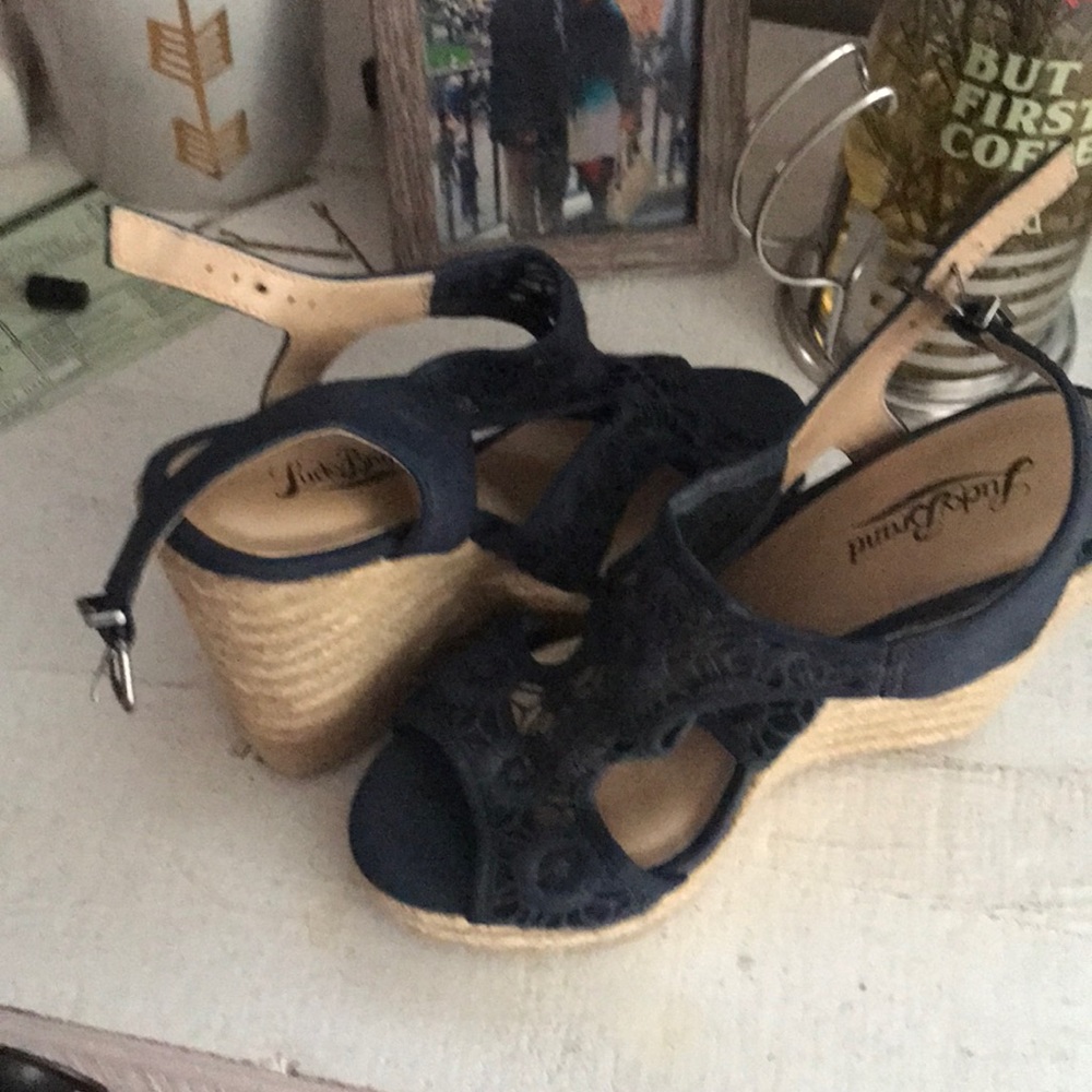 Lucky Brand navy lace wedges